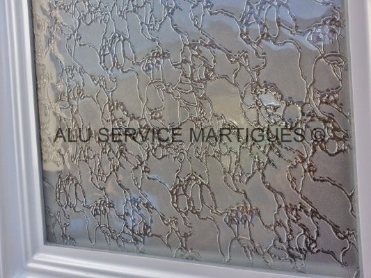 verre de menuiserie PVC porte d'entrée à Martigues La Couronne